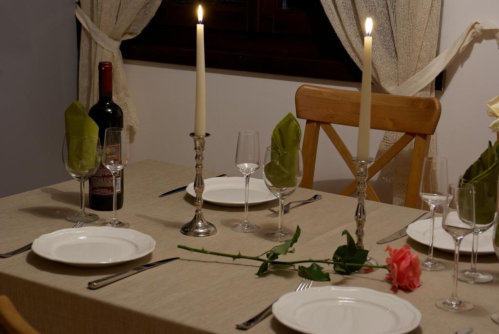 Casuta Cu Prieteni Cornu de Jos Room photo